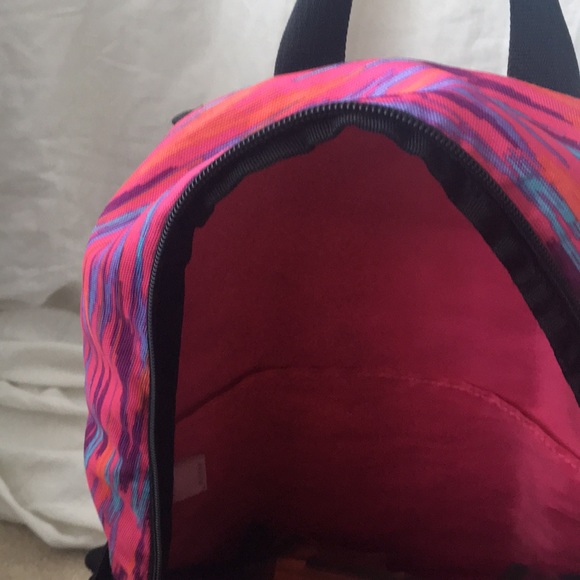 Adidas pink backpack - Picture 5 of 7